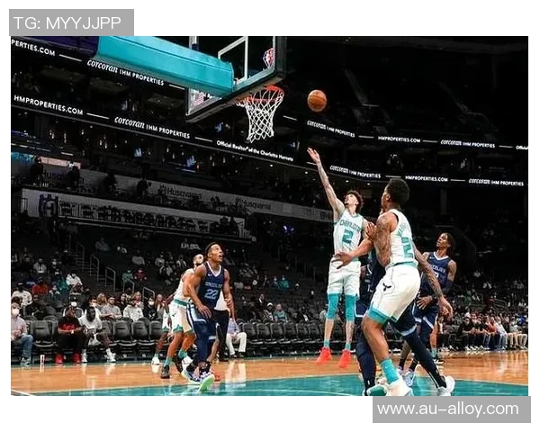 2015年湖人与黄蜂的激烈对决回顾及赛季影响分析