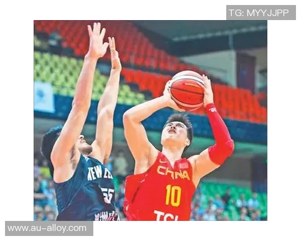 中国红队迎战纽西兰力争胜利展现团队精神与拼搏精神